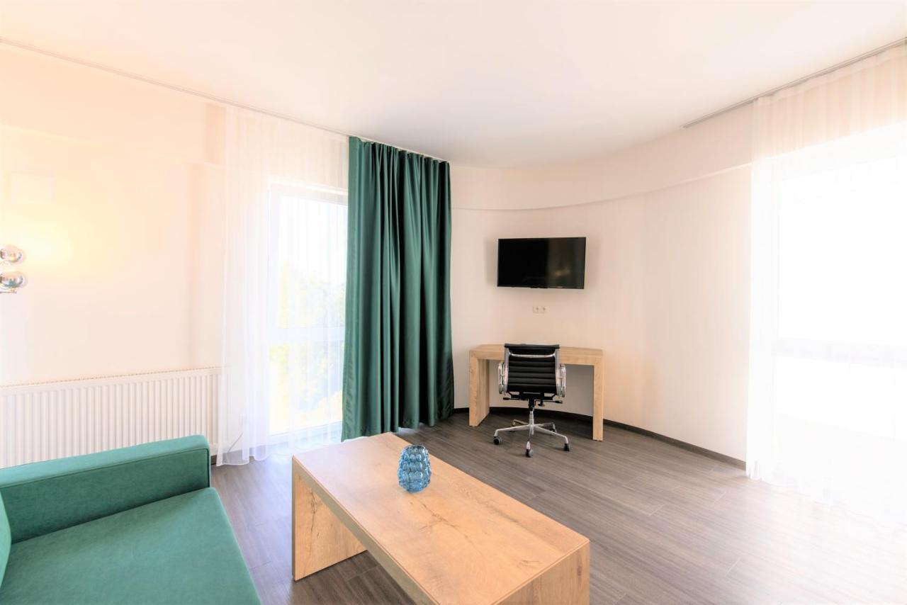 Luxstay Karben Neue Mitte - Self-Check-In Ngoại thất bức ảnh